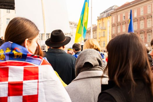 Založte neziskovku pro politickou angažovanost mladých v ČR